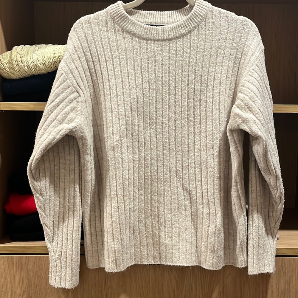 Cozy cream beige ribbed wool mohair blend sweater